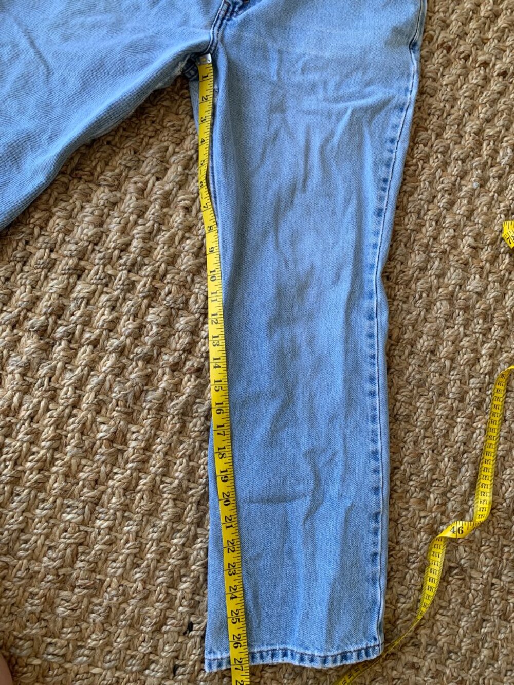 Light wash mid rise 517 slim fit Levis - Picture 3 of 9